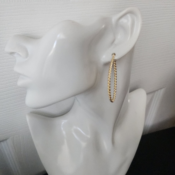 Gold Filled Oval Swirl Hoop Earrings New - Picture 4 of 6